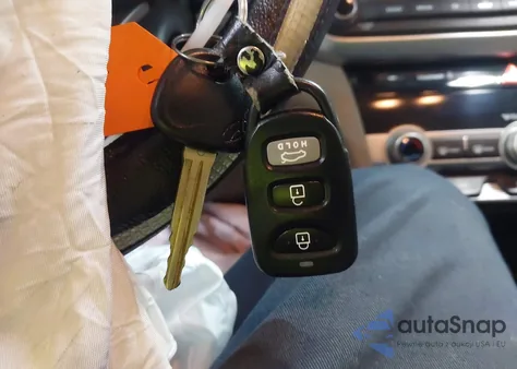 2020 Hyundai Elantra Sel from USA, damaged, VIN 5NPD84LF5LH541098